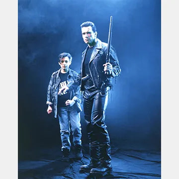 EDWARD-FURLONG-AUTOGRAPH-PHOTO