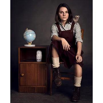 DAFNE-KEEN-AUTOGRAPH-PHOTO