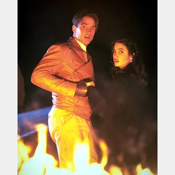 JENNIFER-CONNELLY-AUTOGRAPH-PHOTO