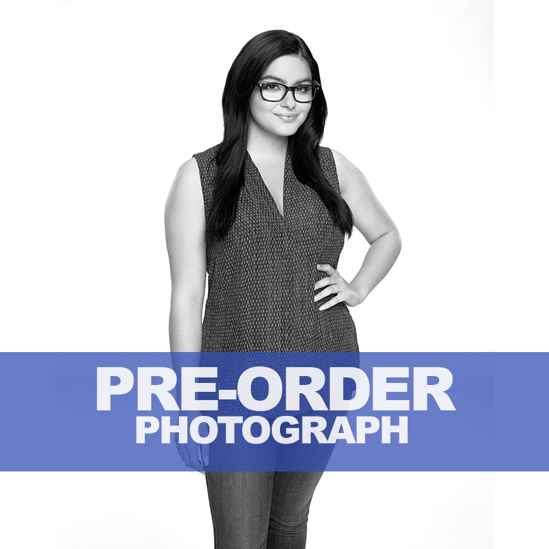 ARIEL-WINTER-AUTOGRAPH-PHOTO