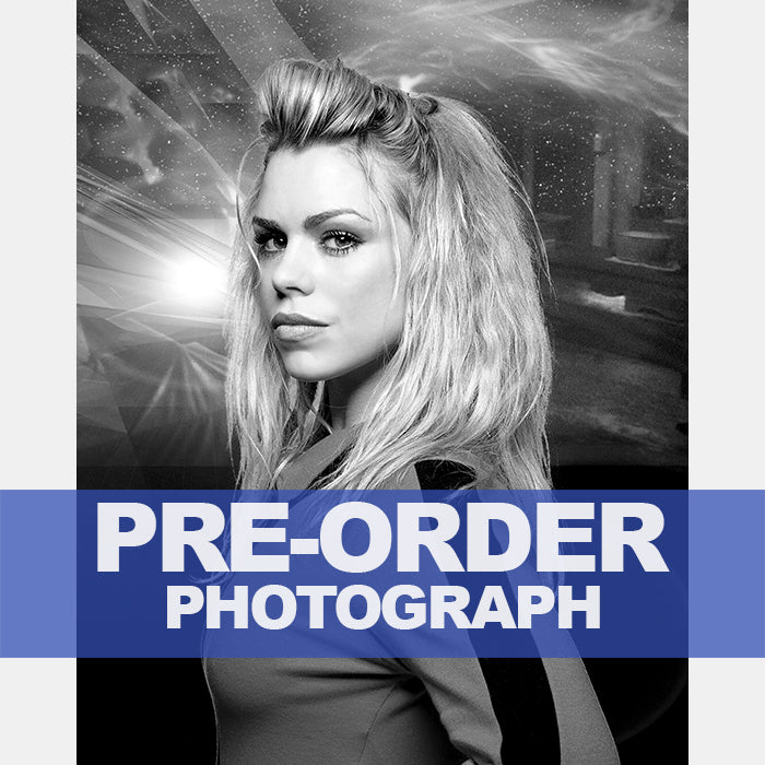 BILLIE-PIPER-AUTOGRAPH-PHOTO