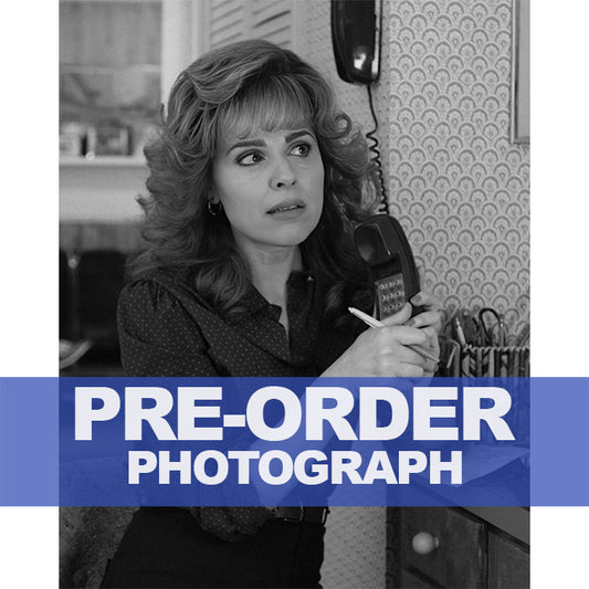 CARA-BUONO-AUTOGRAPH-PHOTO