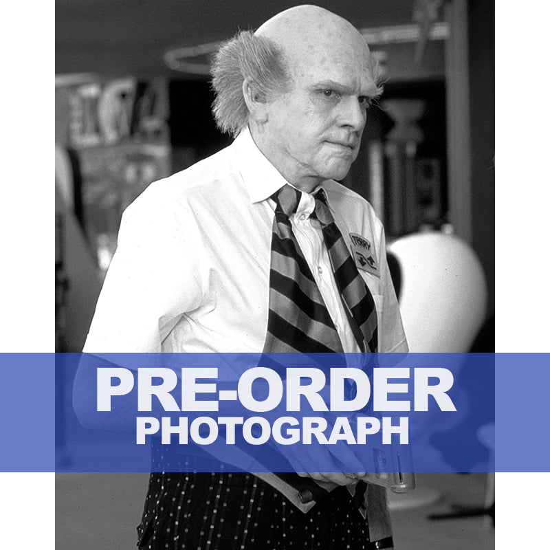 CHARLES-FLEISCHER-AUTOGRAPH-PHOTO
