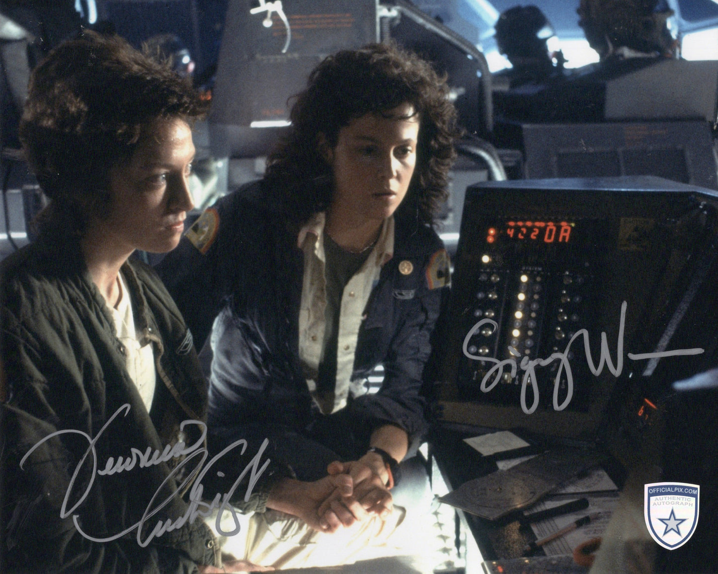 STOCK-SIGORNEY-WEAVER-VERONICA-CARTWRIGHT-001-8X10