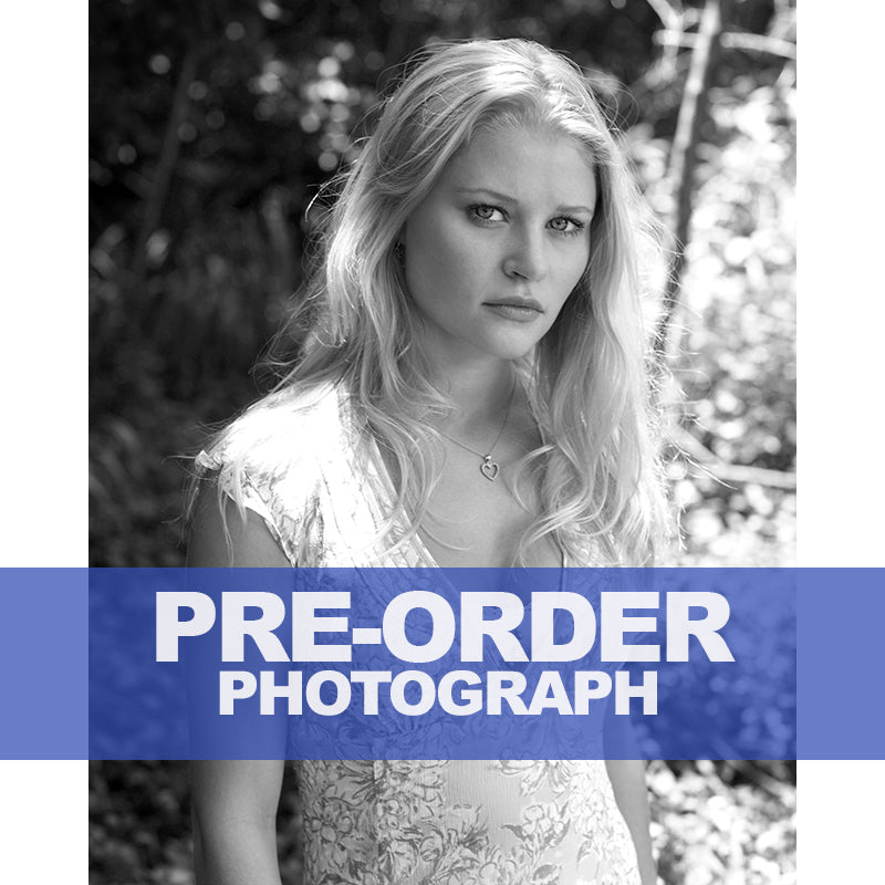 EMILIE-DE-RAVIN-AUTOGRAPH-PHOTO