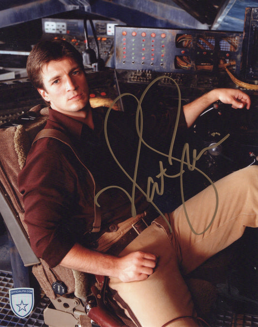 STOCK-NATHAN-FILLION-003-8X10