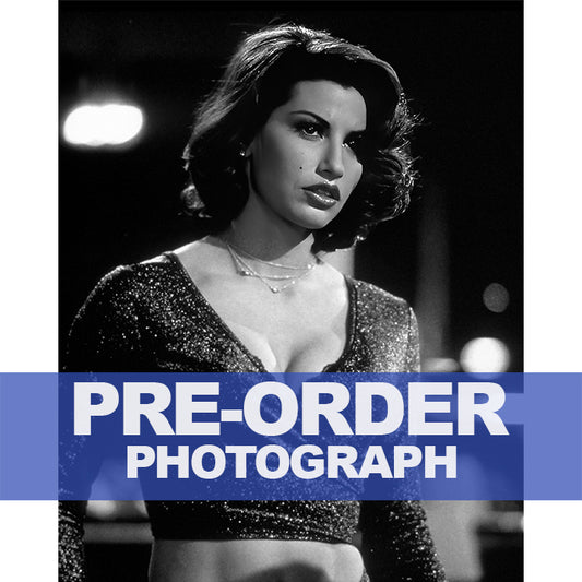 GINA-GERSHON-AUTOGRAPH-PHOTO