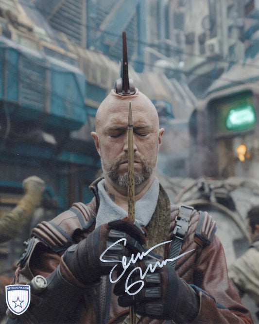 STOCK-SEAN-GUNN-002-8x10