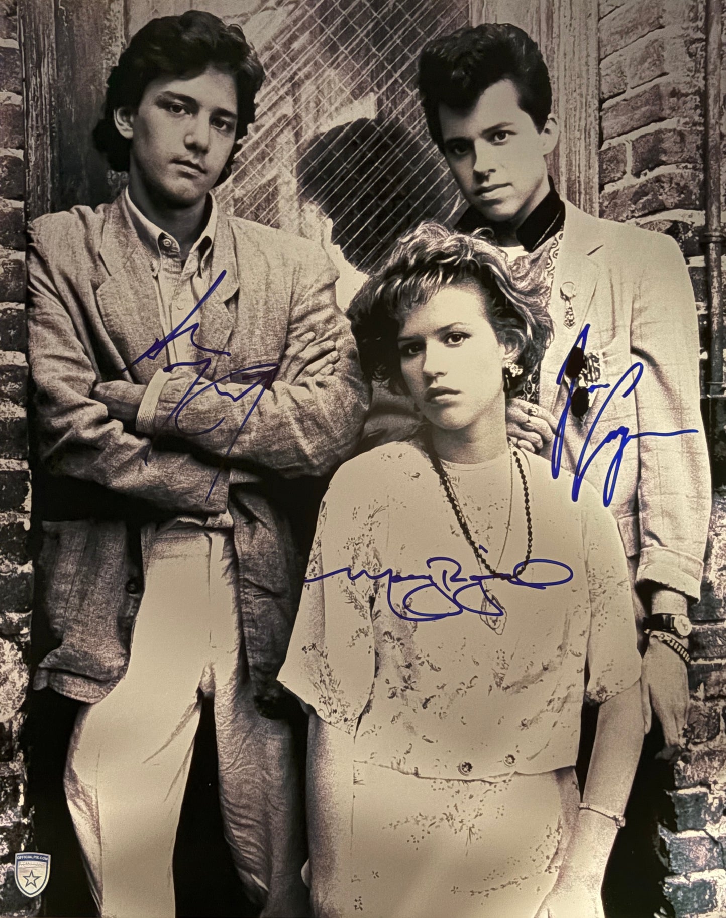 STOCK-PRETTY-IN-PINK-CAST-001-16x20