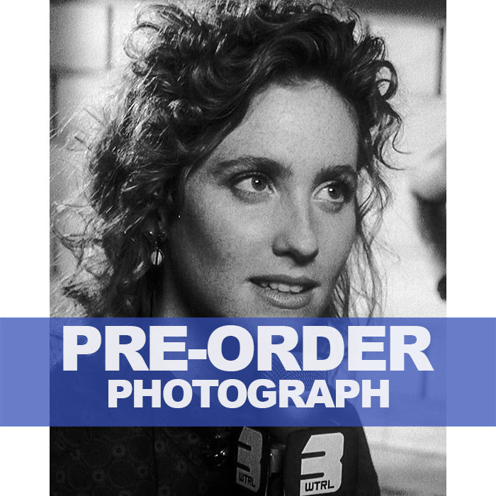 JUDITH-HOAG-AUTOGRAPH-PHOTO
