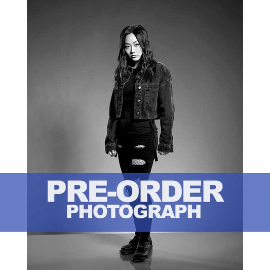 KAREN-FUKUHARA-AUTOGRAPH-PHOTO