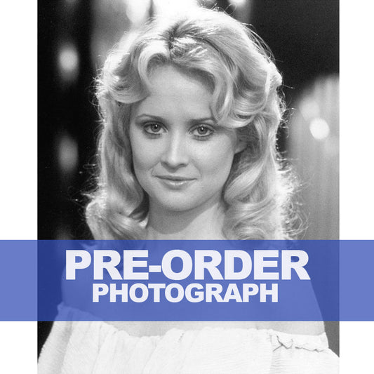 LAURETTE-SPANG-AUTOGRAPH-PHOTO