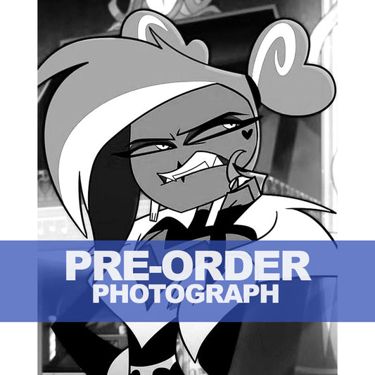 LILLI-COOPER-AUTOGRAPH-PHOTO