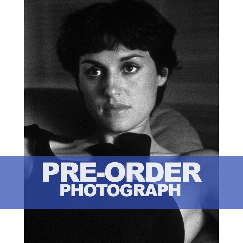 LISA-ZANE-AUTOGRAPH-PHOTO