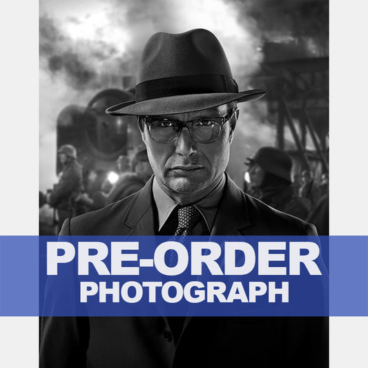 MADS-MIKKELSEN-AUTOGRAPH-PHOTO