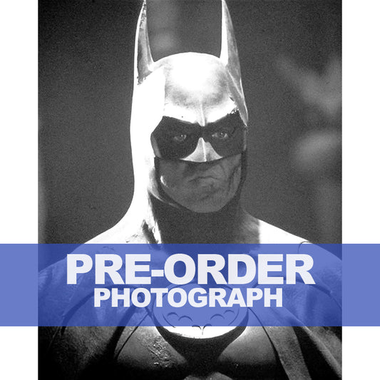 MICHAEL-KEATON-AUTOGRAPH-PHOTO