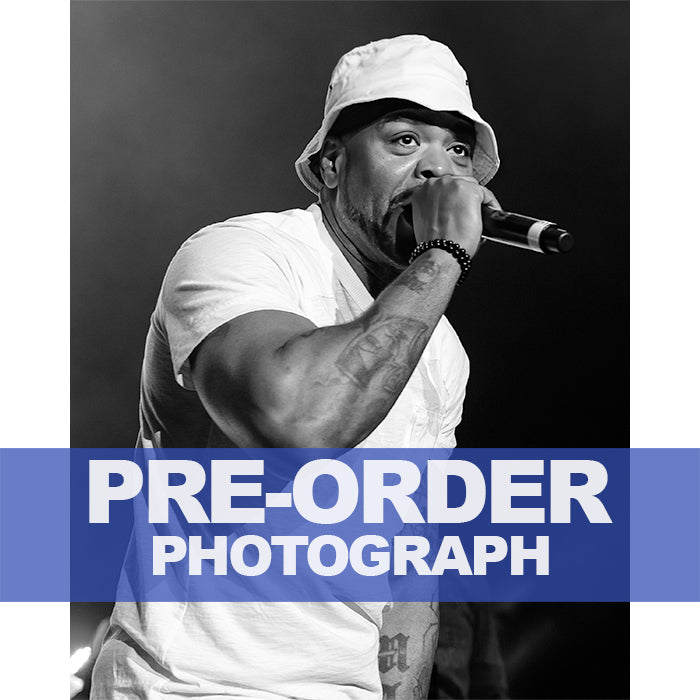 METHOD-MAN-AUTOGRAPH-PHOTO