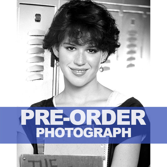 MOLLY-RINGWALD-AUTOGRAPH-PHOTO