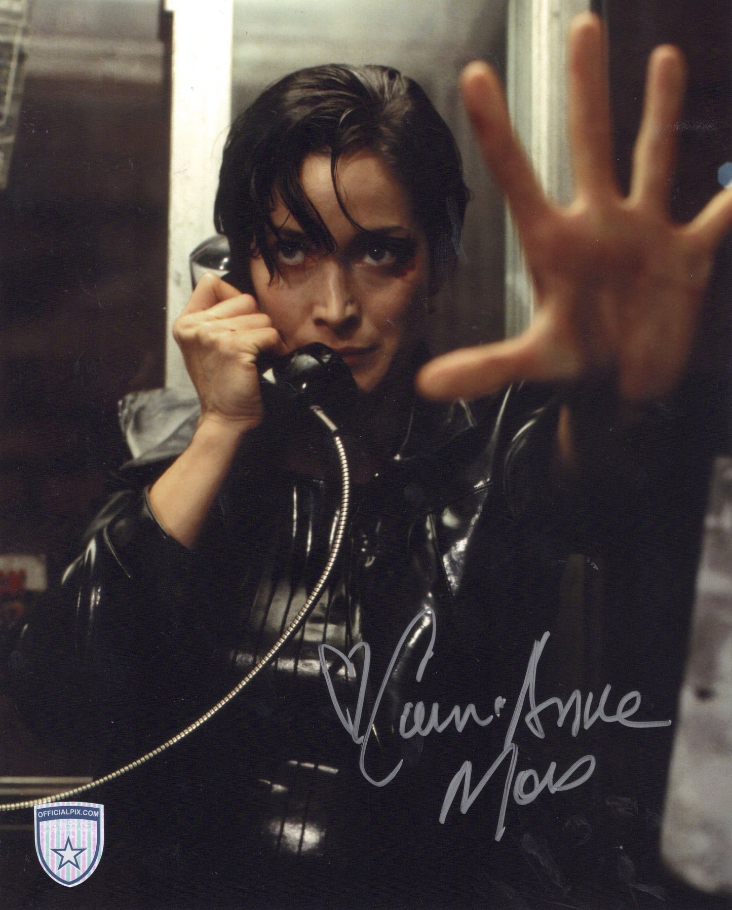 STOCK-CARRIE-ANNE-MOSS-008-8x10