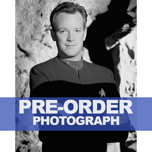 ROBERT-DUNCAN-MCNEILL-AUTOGRAPH-PHOTO