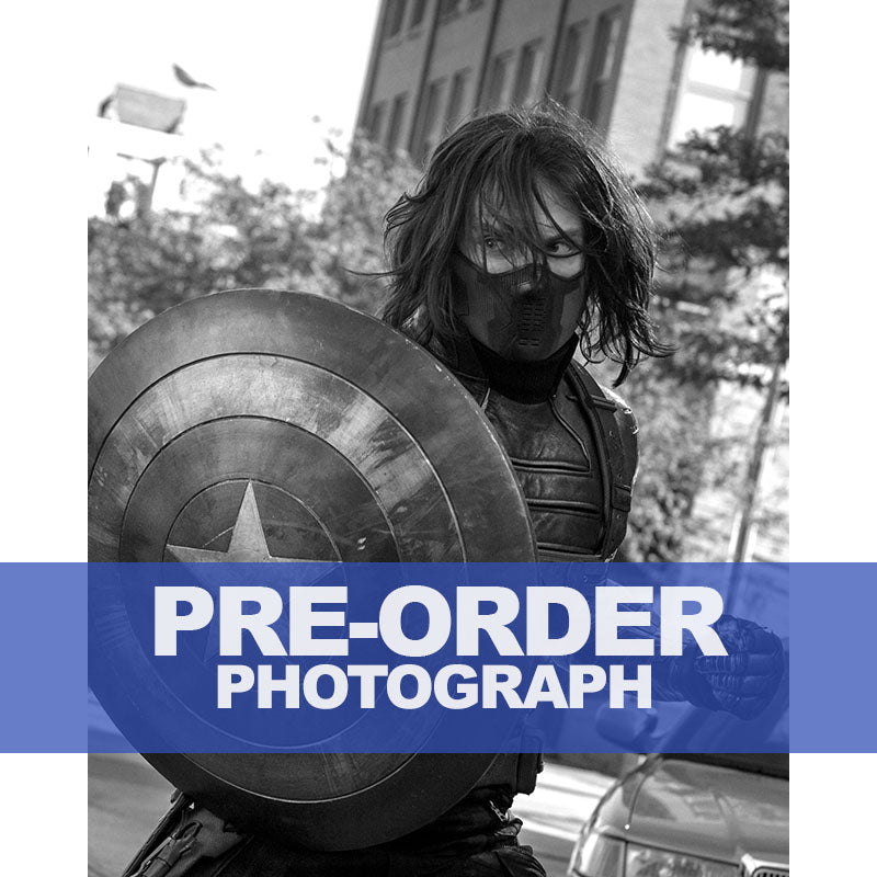 SEBASTIAN-STAN-AUTOGRAPH-PHOTO