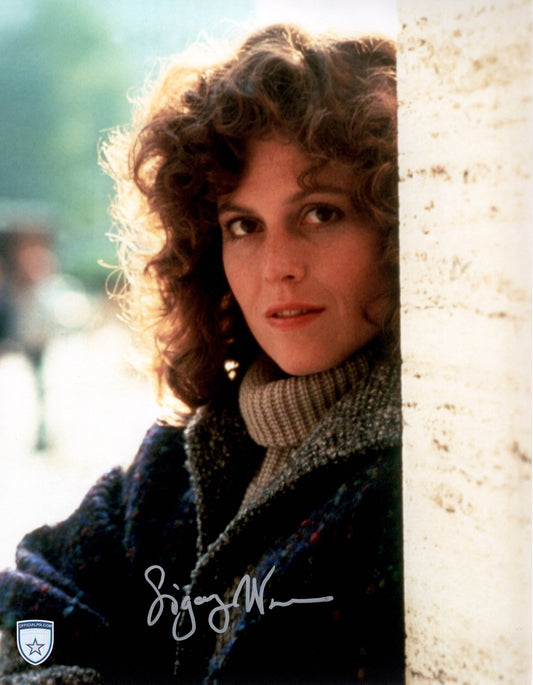 STOCK-SIGOURNEY-WEAVER-007-11X14