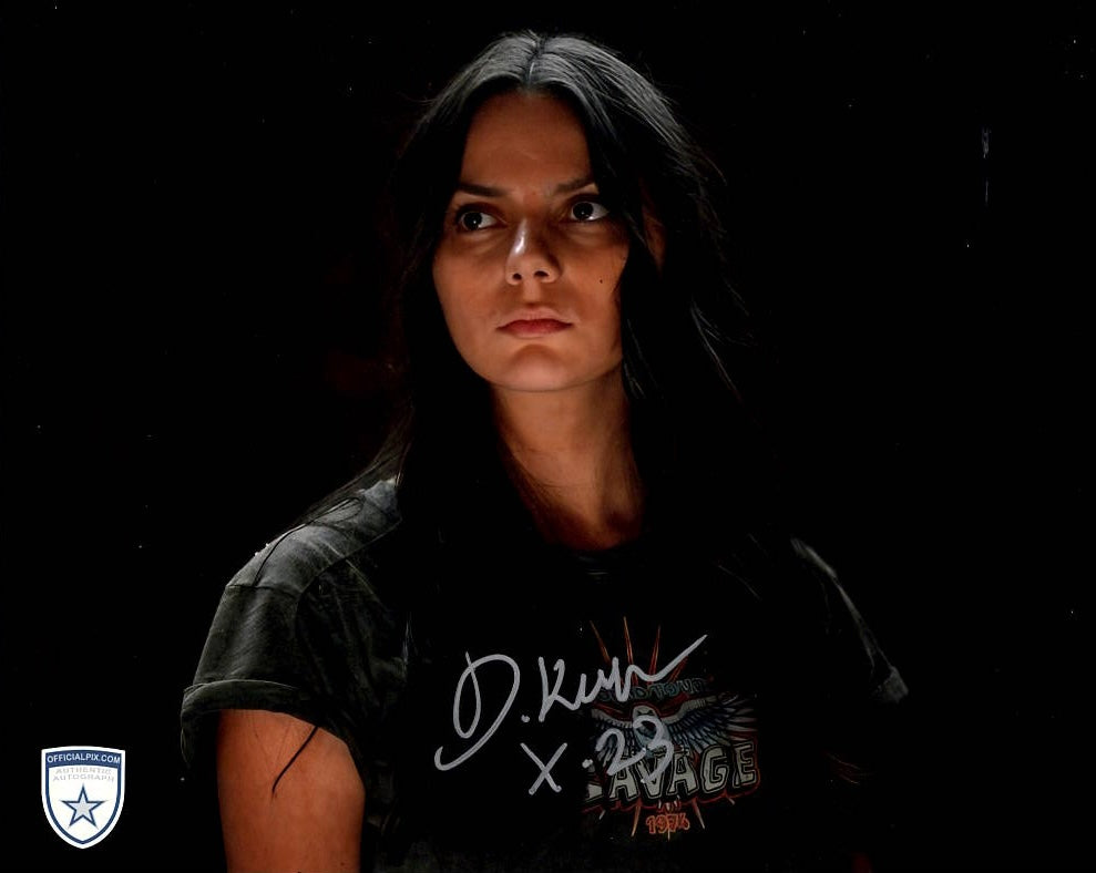 STOCK-DAFNE-KEEN-005-8X10