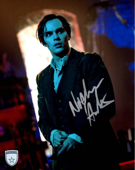 STOCK-NICHOLAS-HOULT-001-8X10