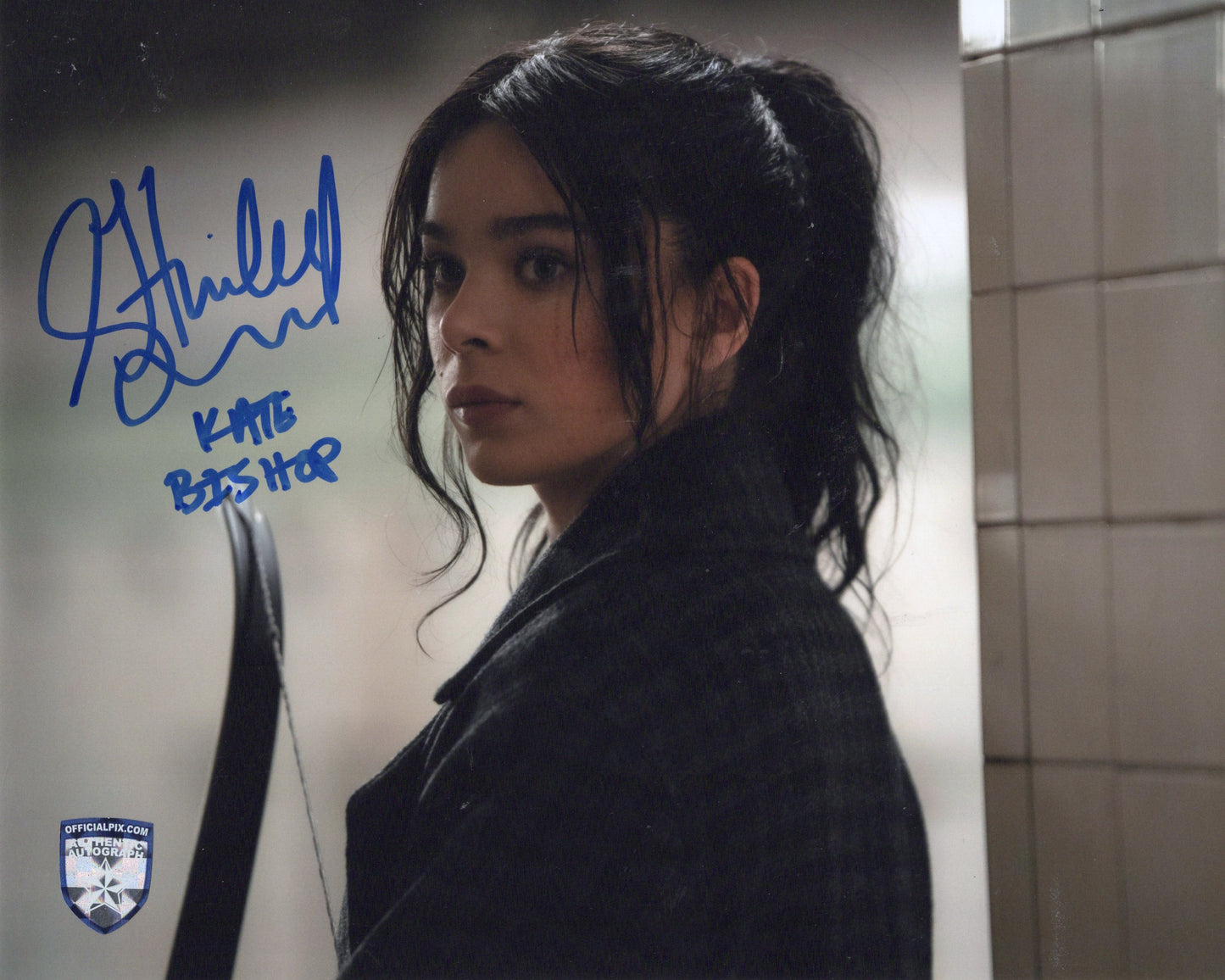 STOCK-HAILEE-STEINFELD-002-08X10