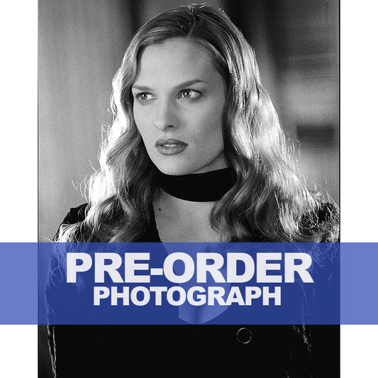 VINESSA-SHAW-AUTOGRAPH-PHOTO