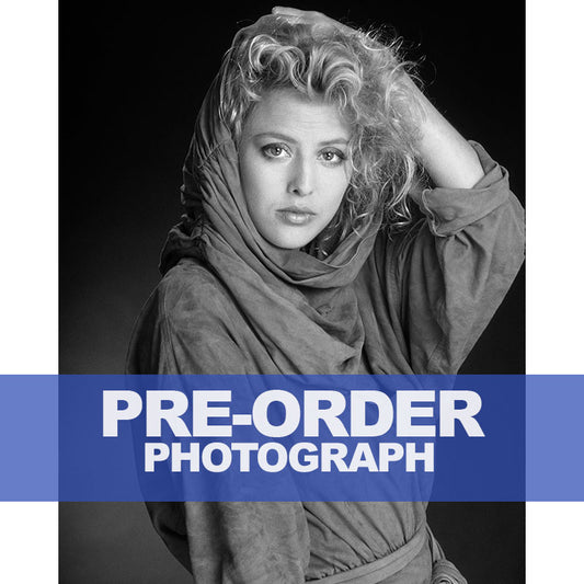 VIRGINIA-MADSEN-AUTOGRAPH-PHOTO