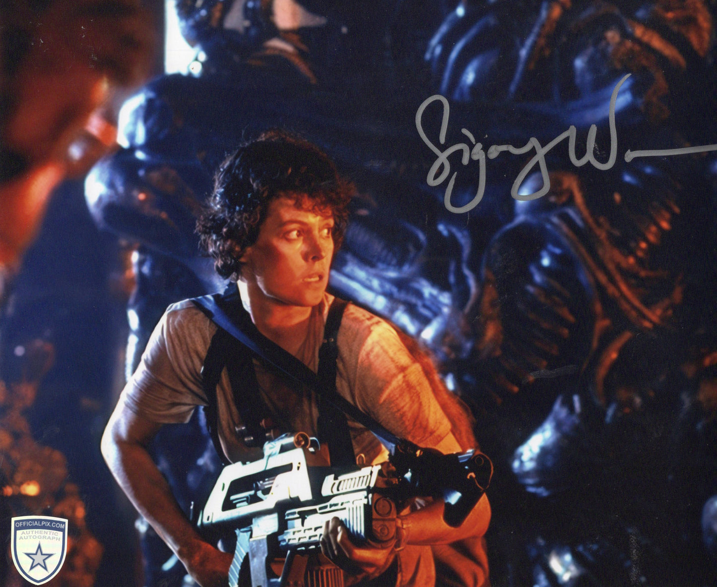 STOCK-SIGORNEY-WEAVER-016-8X10
