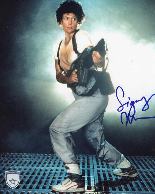 STOCK-SIGORNEY-WEAVER-010-8X10