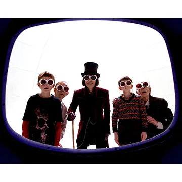 JOHNNY-DEPP-AUTOGRAPH-PHOTO