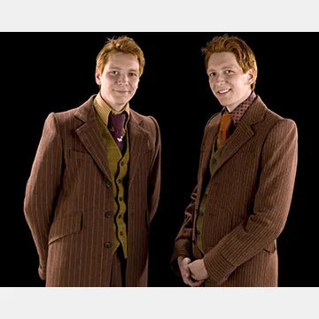 JAMES-OLIVER-PHELPS-AUTOGRAPH-PHOTO