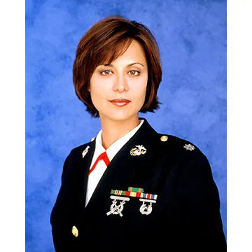 CATHERINE-BELL-AUTOGRAPH-PHOTO