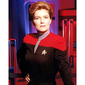 KATE-MULGREW-AUTOGRAPH-PHOTO