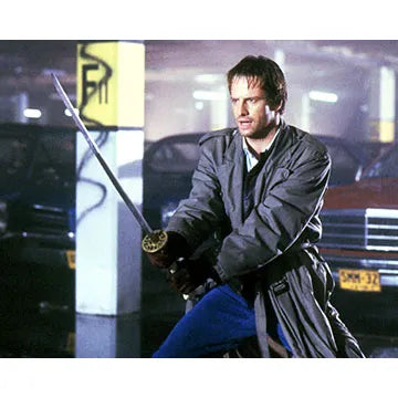 CHRISTOPHER-LAMBERT-AUTOGRAPH-PHOTO