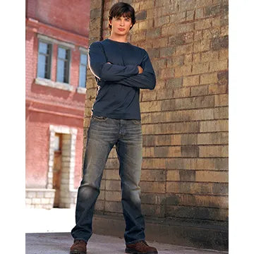 TOM-WELLING-AUTOGRAPH-PHOTO