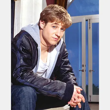 BEN-MCKENZIE-AUTOGRAPH-PHOTO