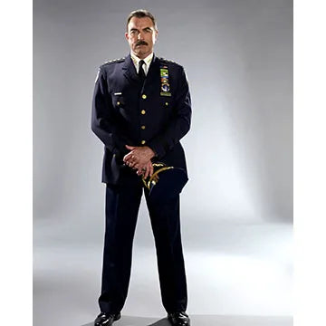 TOM-SELLECK-AUTOGRAPH-PHOTO