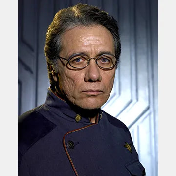 EDWARD-JAMES-OLMOS-AUTOGRAPH-PHOTO