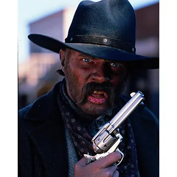 TOM-WILSON-AUTOGRAPH-PHOTO