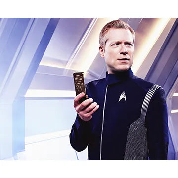 ANTHONY-RAPP-AUTOGRAPH-PHOTO