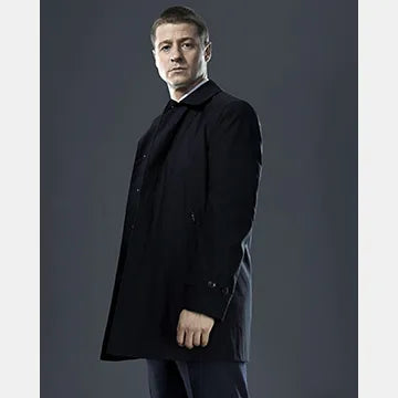 BEN-MCKENZIE-AUTOGRAPH-PHOTO