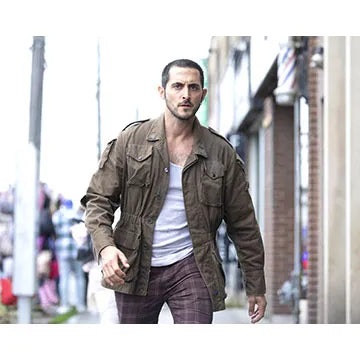 TOMER-CAPONE-AUTOGRAPH-PHOTO