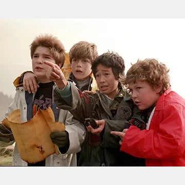 KE-HUY-QUAN-AUTOGRAPH-PHOTO