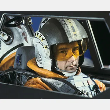 DENIS-LAWSON-AUTOGRAPH-PHOTO
