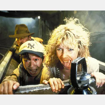 KE-HUY-QUAN-AUTOGRAPH-PHOTO