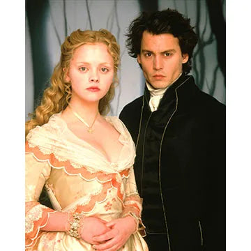 JOHNNY-DEPP-AUTOGRAPH-PHOTO